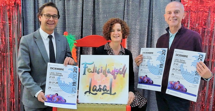 El Teatro Alhambra conmemora el 20 aniversario de la compañía granadina La Sal Teatro en su programa de Navidad.jpg