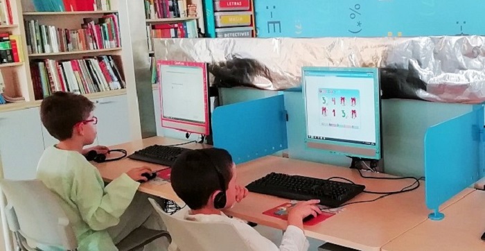 En torno a 2.000 menores asisten a las aulas hospitalarias de Granada cada curso escolar.jpg