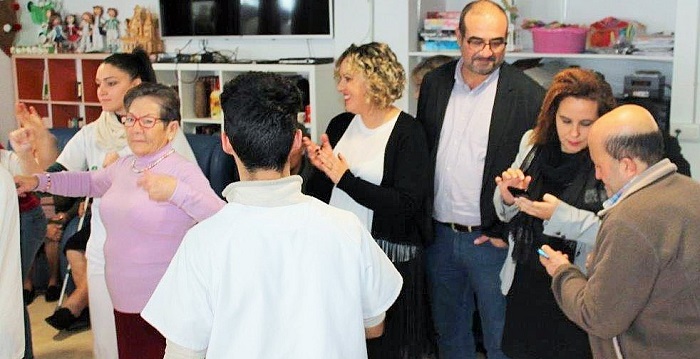 La empresa de ayuda a domicilio de Salobreña, Ayudan2, celebra el VIII Encuentro entre usuarios y auxiliares.jpg