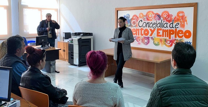 Almuñécar entrega los diplomas a los participantes que superaron los cursos formativos online