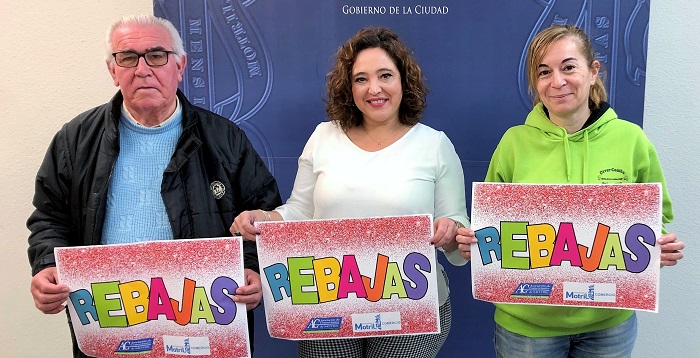 Comercio anima a realizar las compras en rebajas en los comercios de cercanía para contribuir a la economía local.jpg