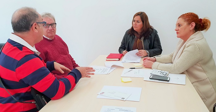 El personal de la UCI del Hospital Santa Ana pide “respaldo en sus reivindicaciones” al gobierno comarcal.jpg