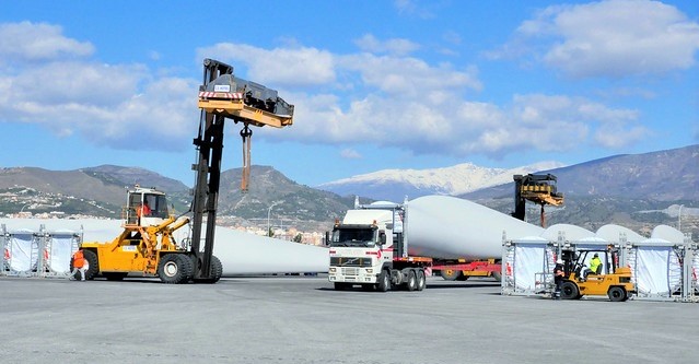 Puerto de Motril palas eólicas