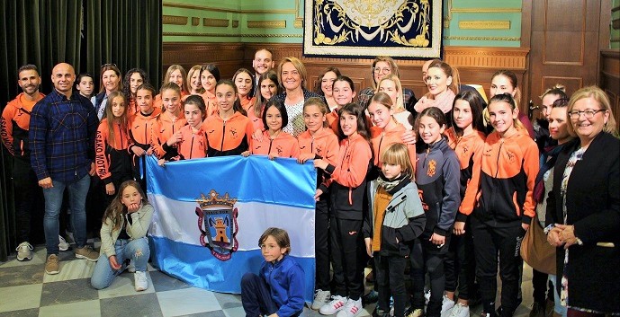 Un importante torneo de fútbol en Suecia contará con la participación del equipo infantil femenino de Asako