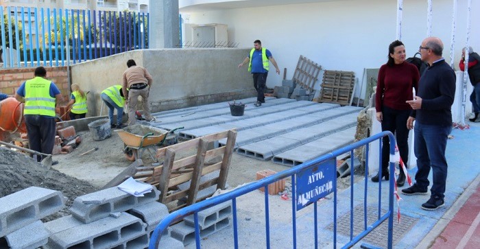 Almuñécar realiza mejoras de infraestructura y mantenimiento en el estadio municipal 'Francisco Bonet'