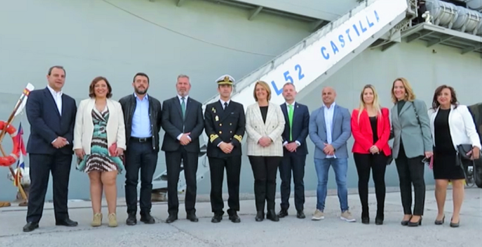 Autoridades visita buque Castilla Puerto de Motril