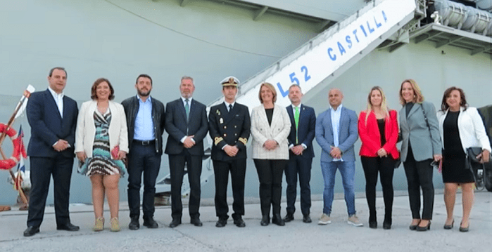 Autoridades visita buque Castilla Puerto de Motril