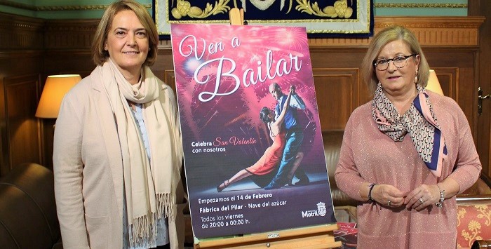 ¡Ven a bailar¡ se estrena en Motril como un gran espacio de convivencia para las personas mayores