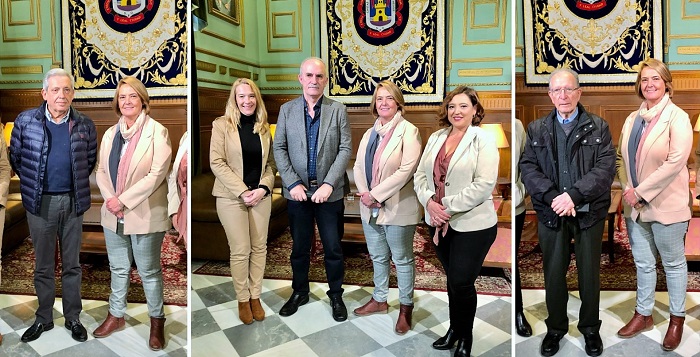 La alcaldesa recibe a las personas y entidades distinguidas con los títulos honoríficos de la ciudad de Motril