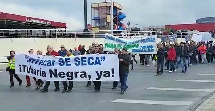 Manifestación de agricultores de Almuñécar en Granada