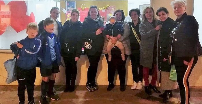 Mª José Robles Morales ganó la 'cesta de los enamorados' de Comercio Vivo