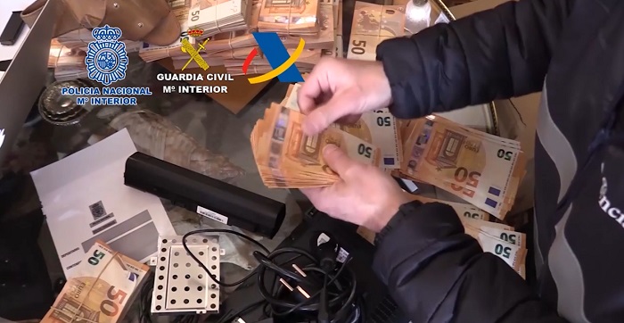 Operación de la Policía Nacional, Guardia Civil y Agencia Tributaria contra el tráfico ilegal de medicamentos