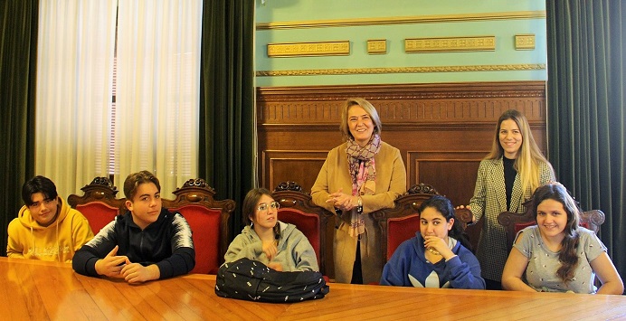 Una veintena de centros escolares del municipio están participando en las visitas escolares al Ayto. de Motril