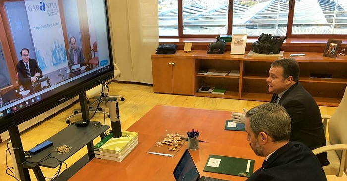 Autónomos y pymes podrán pedir préstamos de hasta 50.000 euros garantizados al 100%