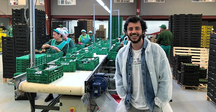 Javier Pereira, ganador de la estatuilla al mejor actor en la IV edición del Aguacate Film Festival de Motril