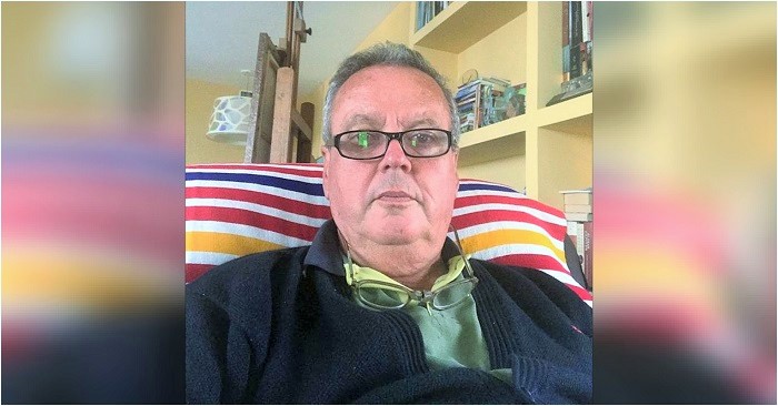 Juan Carlos Benavides en su casa