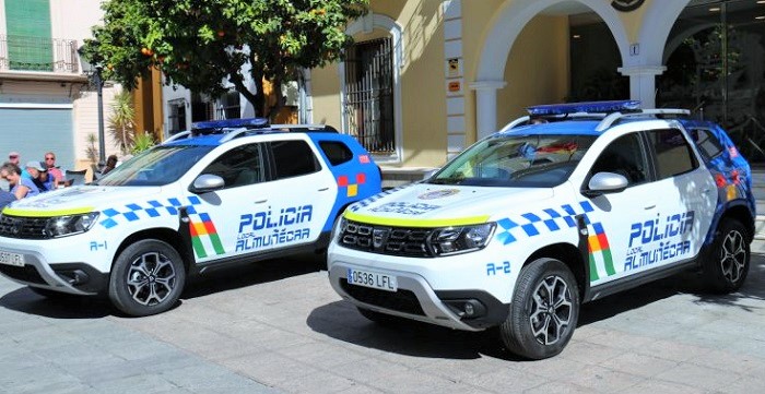 La Policía Local de Almuñécar recibe dos nuevos vehículos patrulla