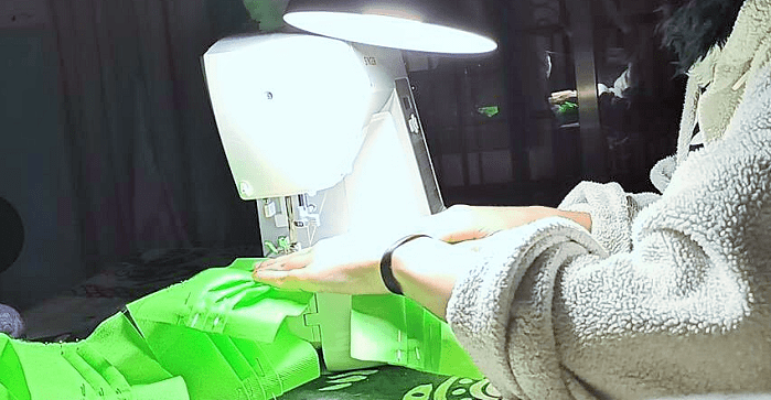 Centros granadinos de Secundaria y FP se suman a la fabricación y distribución de material sanitario