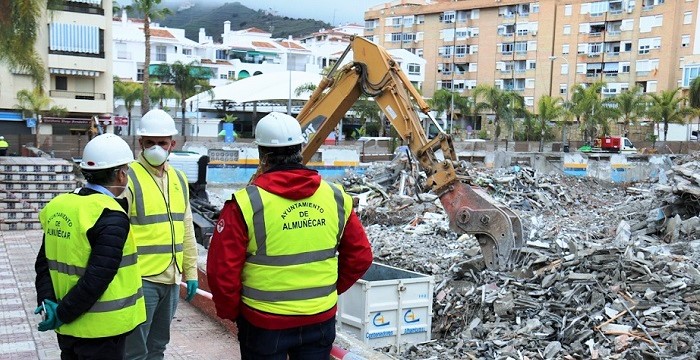Demolición mercado municipal Almuñécar