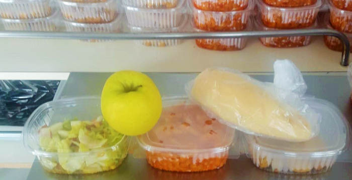 Más de 3.800 alumnos de la provincia de Granada se benefician del plan de garantía alimentaria de la Junta