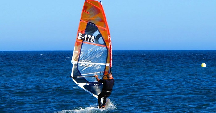 Windsurf