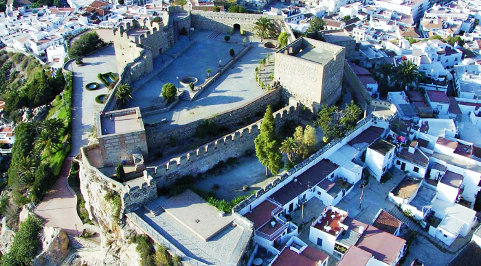 Castillo árabe de Salobreña, imponente fortificación frente al mar de&nbsp;Alborán