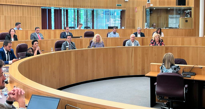 El PSOE arranca el “compromiso unánime” en Diputación para ayudar a los 50 municipios de la provincia sin fondos para adaptarse a la&nbsp;LISTA