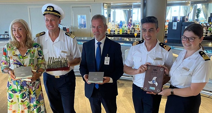 Dos cruceros atracados en el puerto dejan cerca de 4.000 pasajeros y 1.700 tripulantes en&nbsp;Motril